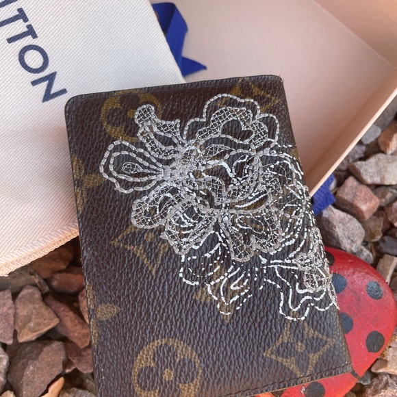 ✅Authentic ✅Louis Vuitton Coin Purse Wallet - Picture 8 of 16